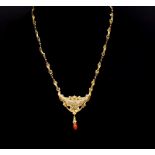 Antique yellow gold necklace for restoration