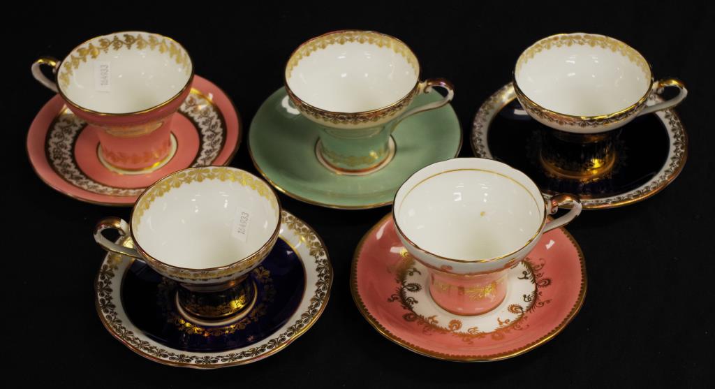 Set five Aynsley tea cups - Image 2 of 4