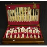 Good silver plate Kings pattern cutlery set