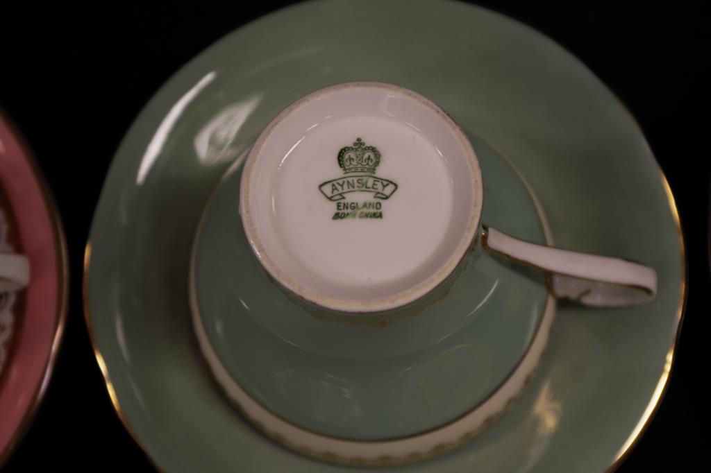 Set five Aynsley tea cups - Image 4 of 4