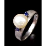 Pearl and spinel set white gold ring