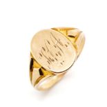 Australian Art Deco 9ct rose gold signet ring