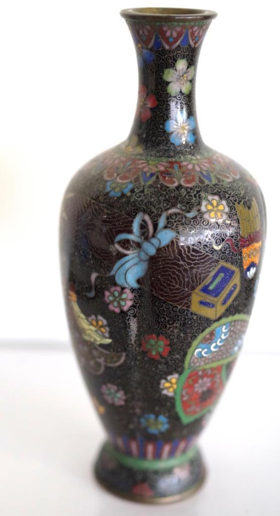Small Japanese cloisonne vase - Image 3 of 3