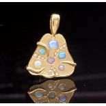 Crystal opal and 18ct yellow gold pendant