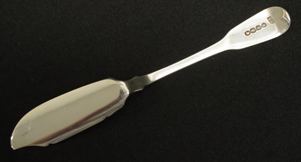 George IV sterling silver butter knife - Image 2 of 2