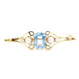 Aquamarine, diamond and 18ct yellow gold brooch