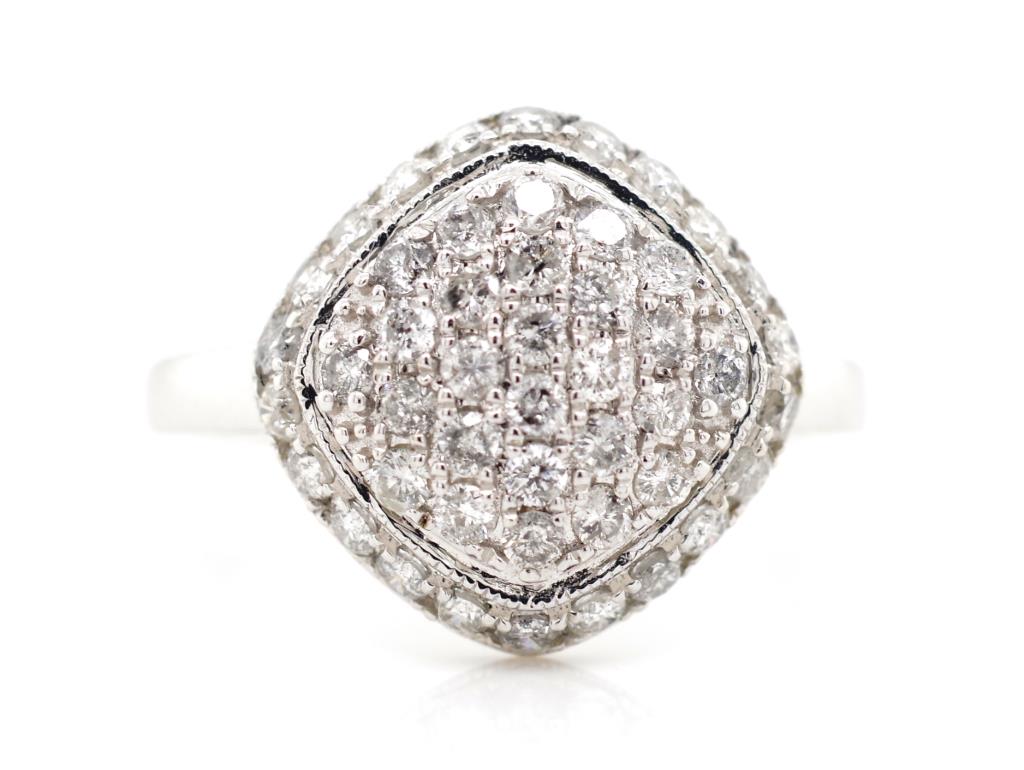 Pave diamond and 18ct white gold ring - Image 2 of 4