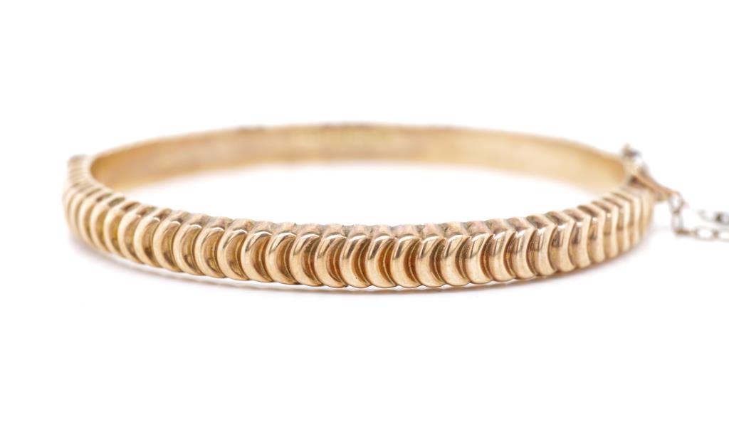 Victorian 9ct rose gold hinged bangle - Image 2 of 6