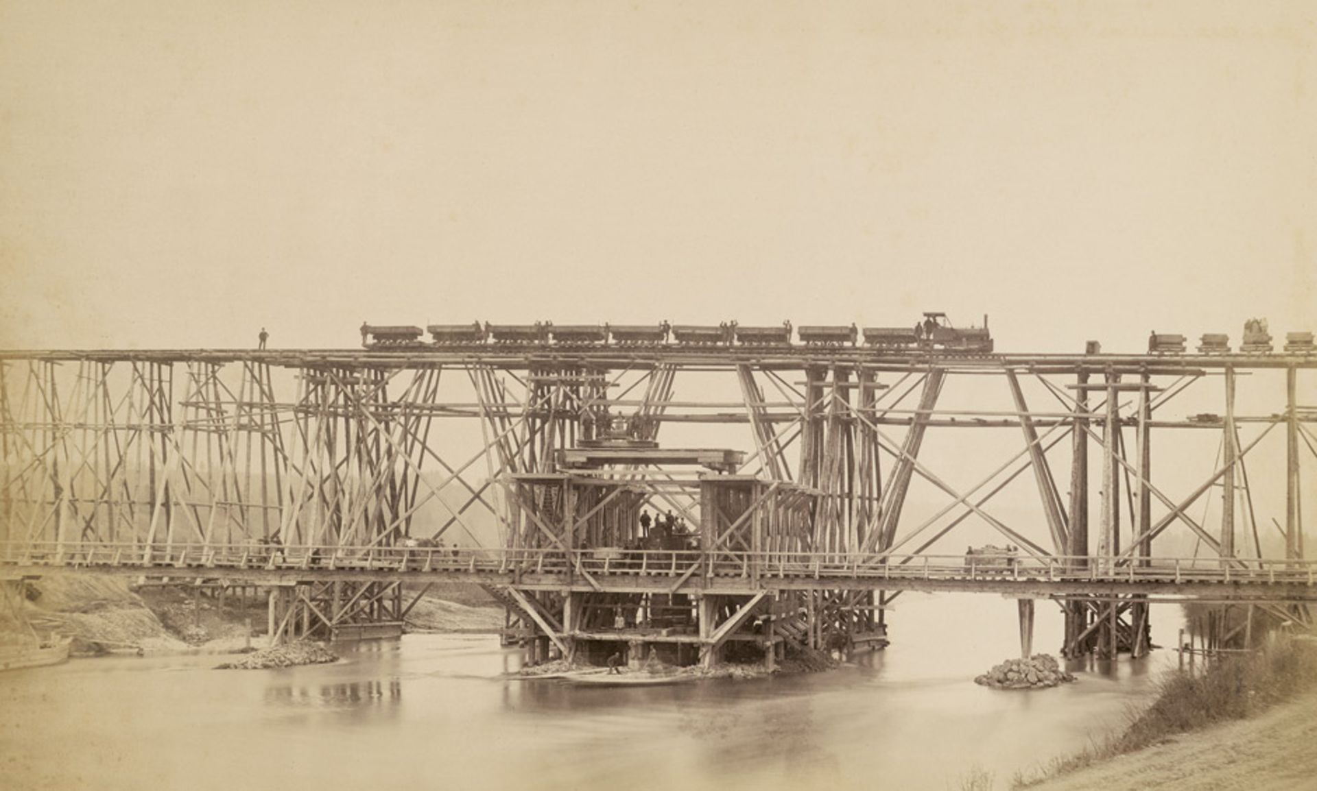 Railway Bridge Construction: Views of the construction of the Lechbrücke, Kaufering, GermanyViews of