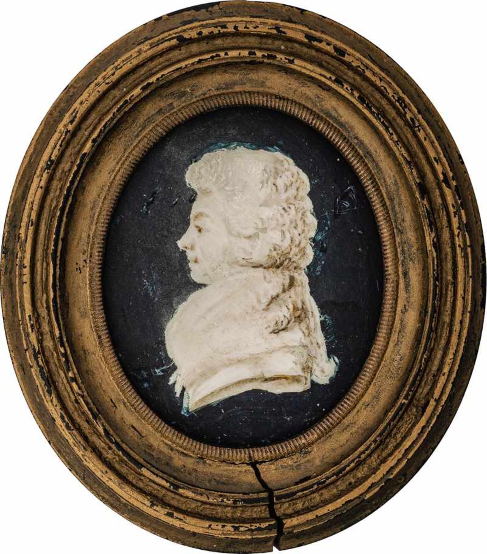Französisch: um 1790. Miniatur Profil Portrait einer jungen Frau in weißem Kleid mit Fichu, gri