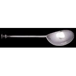 An Elizabethan provincial silver seal top spoon, maker Richard Osborne, Exeter c.