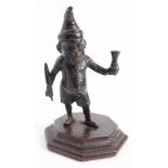 A late 19th /early 20th century bronze Mr Punch clubroom table lighter:,