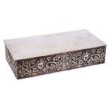A Victorian silver cigarette box, maker Horace Woodward & Co Ltd, London,