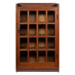 An oak Arts and Crafts bookcase by Gustav Stickley:,