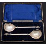 A pair of George V silver apostle spoons, maker Barker Brothers, Chester,