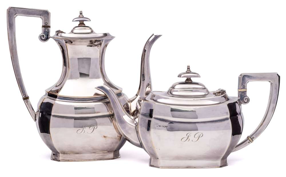 An Elizabeth II silver teapot and matching coffee pot, maker EP & Co, Sheffield, 1959: initialled,