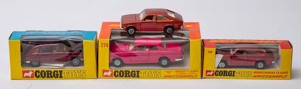 Corgi 260 Renault 16:, dark metallic red body with silver trim,