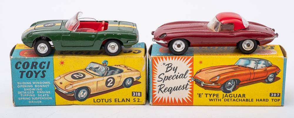 Corgi 318 Lotus Elan S2: British Racing Green with yellow racing stripe, red interior, spun hubs,