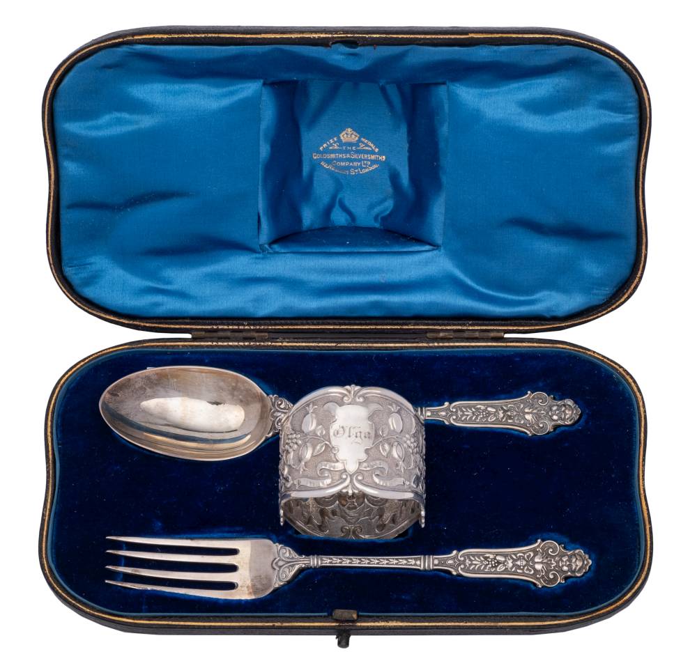 A late Victorian silver three-piece christening set, maker Goldsmiths & Silversmiths Co, London,