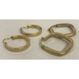 2 pairs of 9ct gold hoop style earrings.