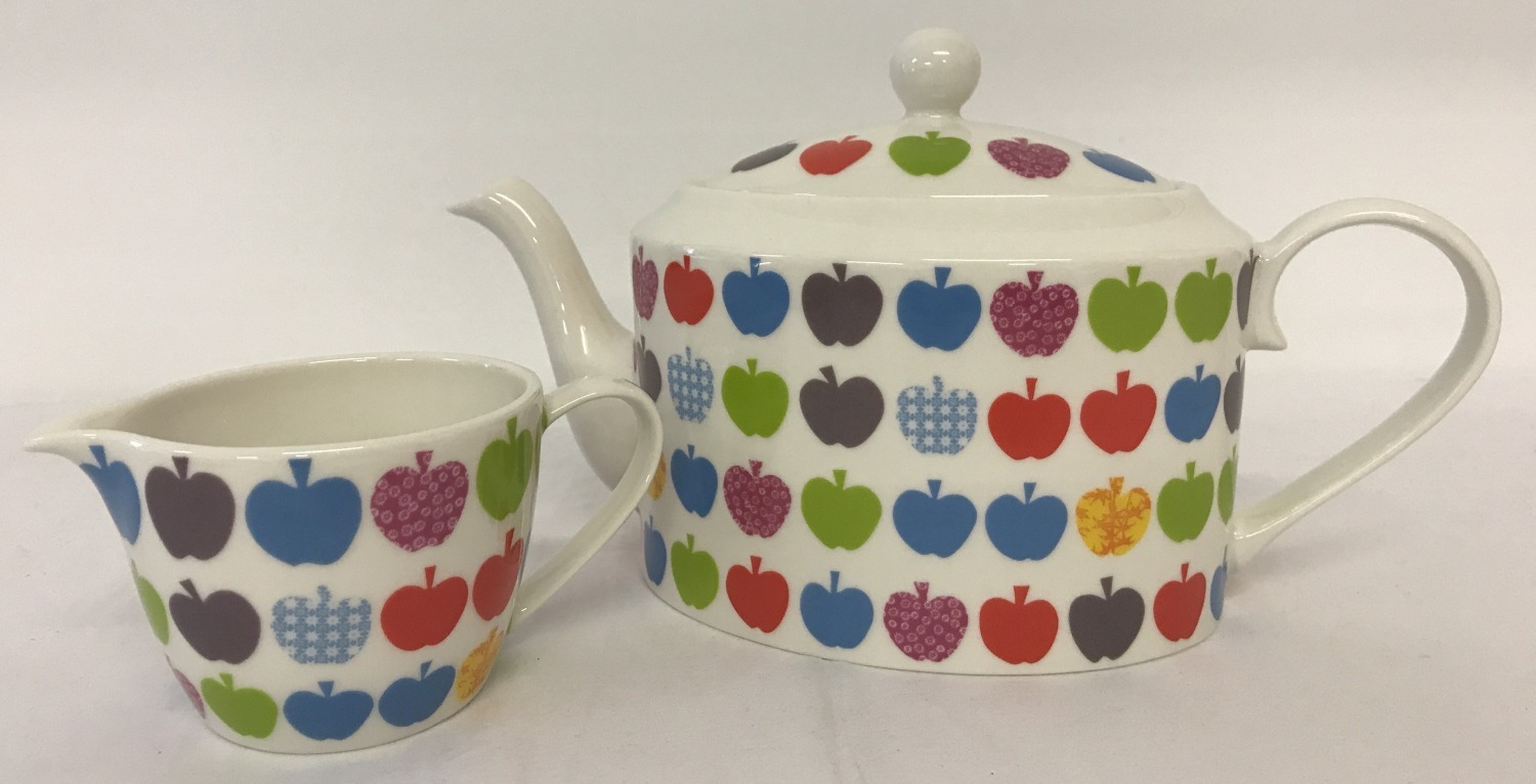 Brand New, Whittard of Chelsea, ex stock teapot and milk jug in matching "Small Apples" design.