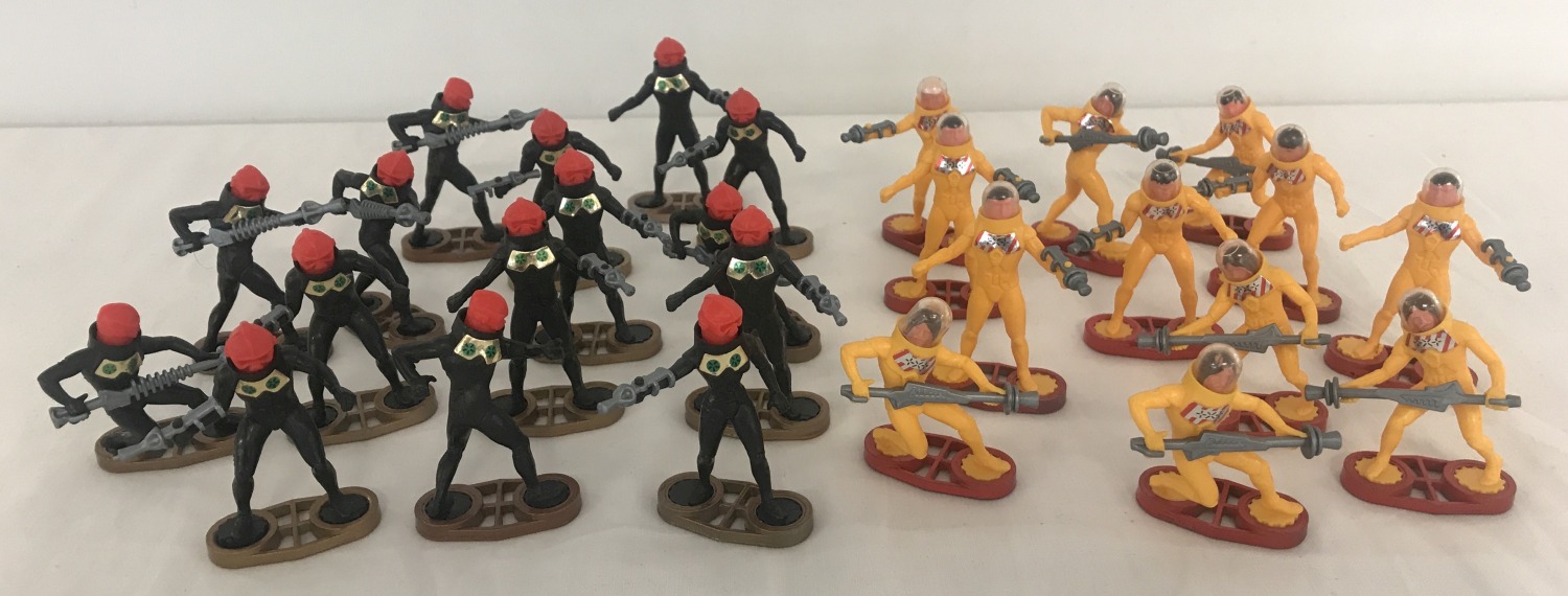 A quantity of 1980's Britains Stargards and Aliens 54mm figures, with weapons.