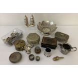 A box of silver plate and mixed metal ware.