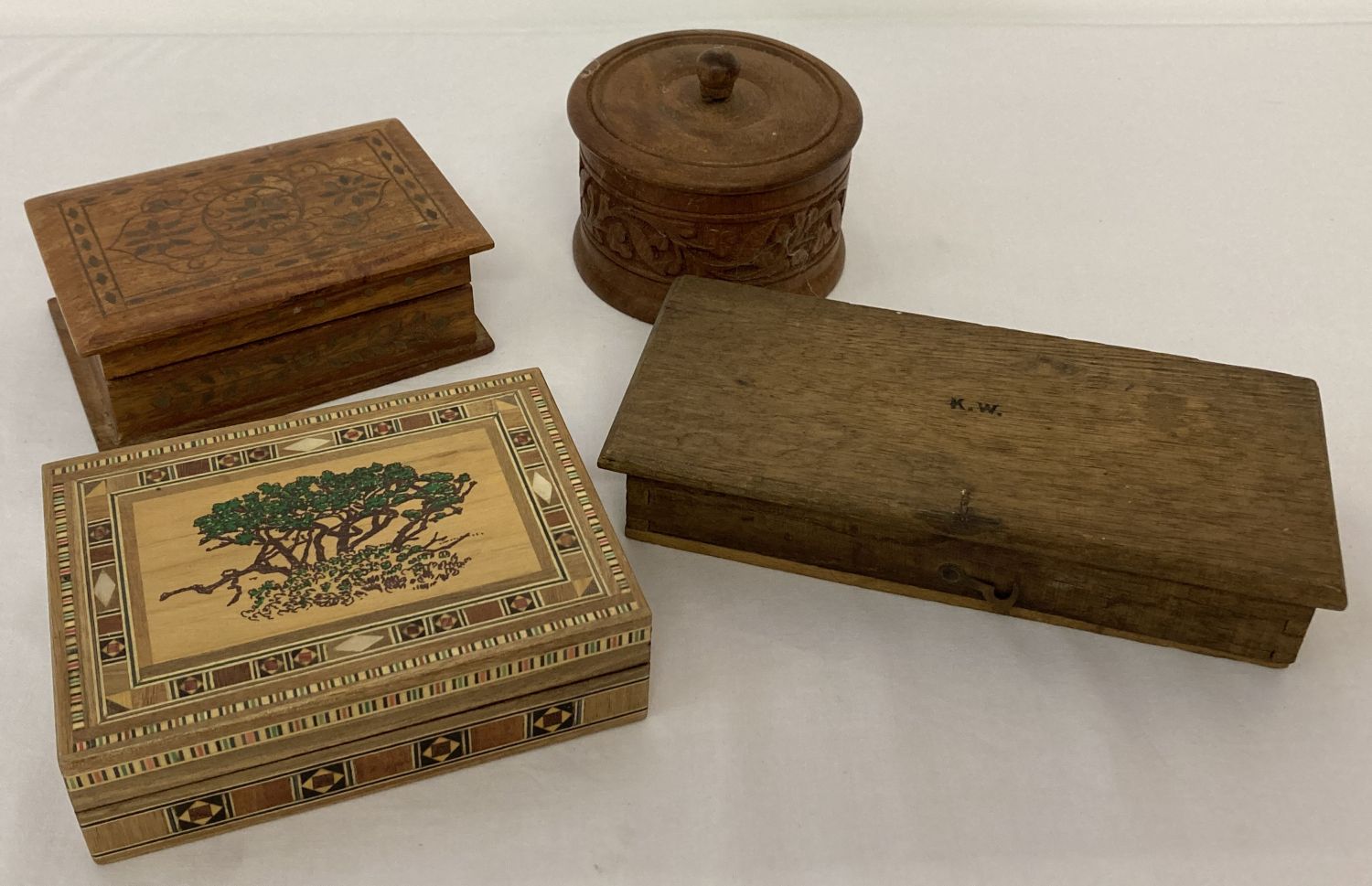 4 vintage wooden lidded boxes, to include one containing miniature weighing scales.