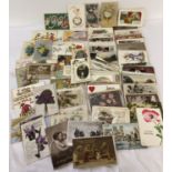 Approx. 200 vintage and Victorian greetings cards.