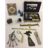 A collection of assorted vintage items to include jewellery box and contents.