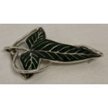 A silver Lorien Elven leaf shaped cape brooch/pendant from Lord Of The Rings.