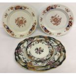 A pair of 19th century Chamberlians Worcester chargers with floral pattern.