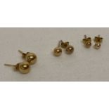 3 pairs of 9ct gold graduating ball stud earrings.