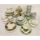 A box of assorted vintage and modern ceramic tea ware to include Shelley.