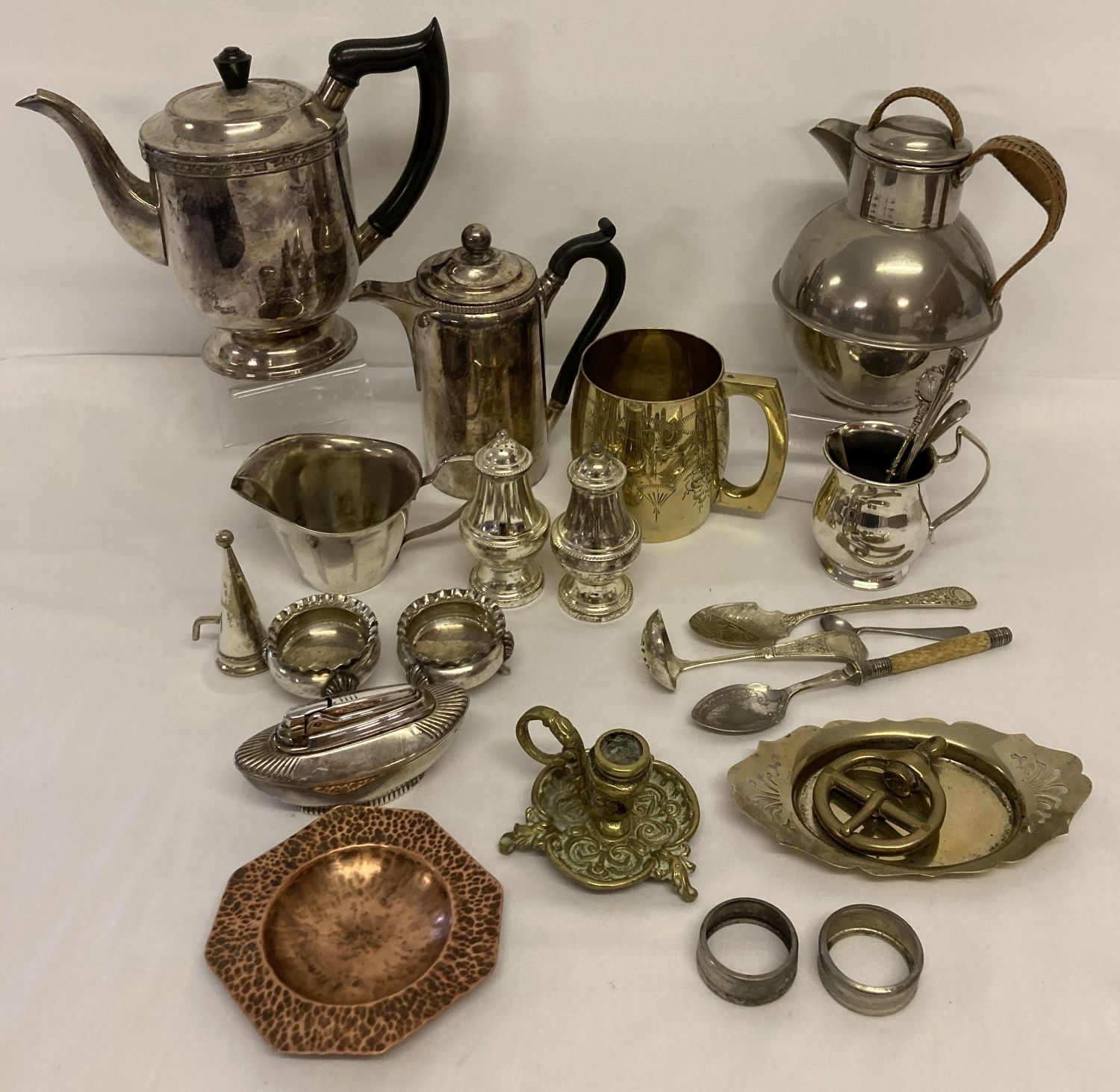 A box of vintage copper, brass and silver plated metal ware.