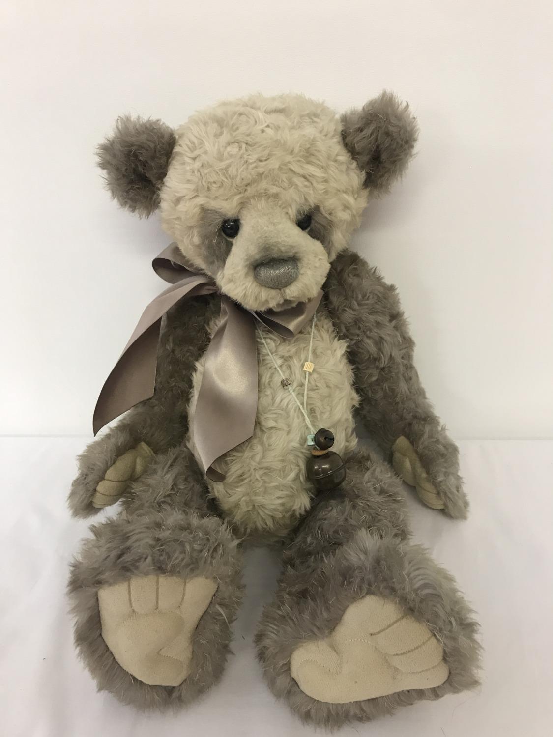 A large Charlie Bear "Paris" by Isabelle Lee. Fully jointed & weighted, in cream and grey colourway.