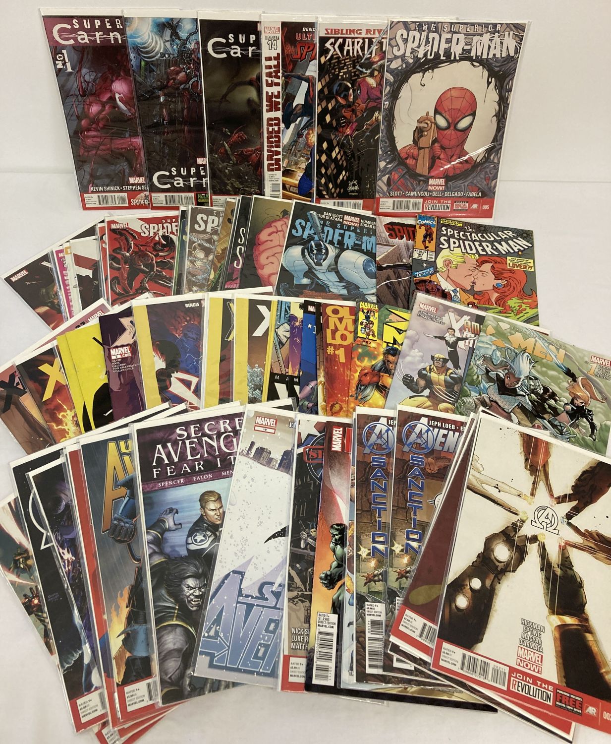 Approx. 67 Comic Books by Marvel Comics. Featuring Spider-Man, Avengers & X-Men related.