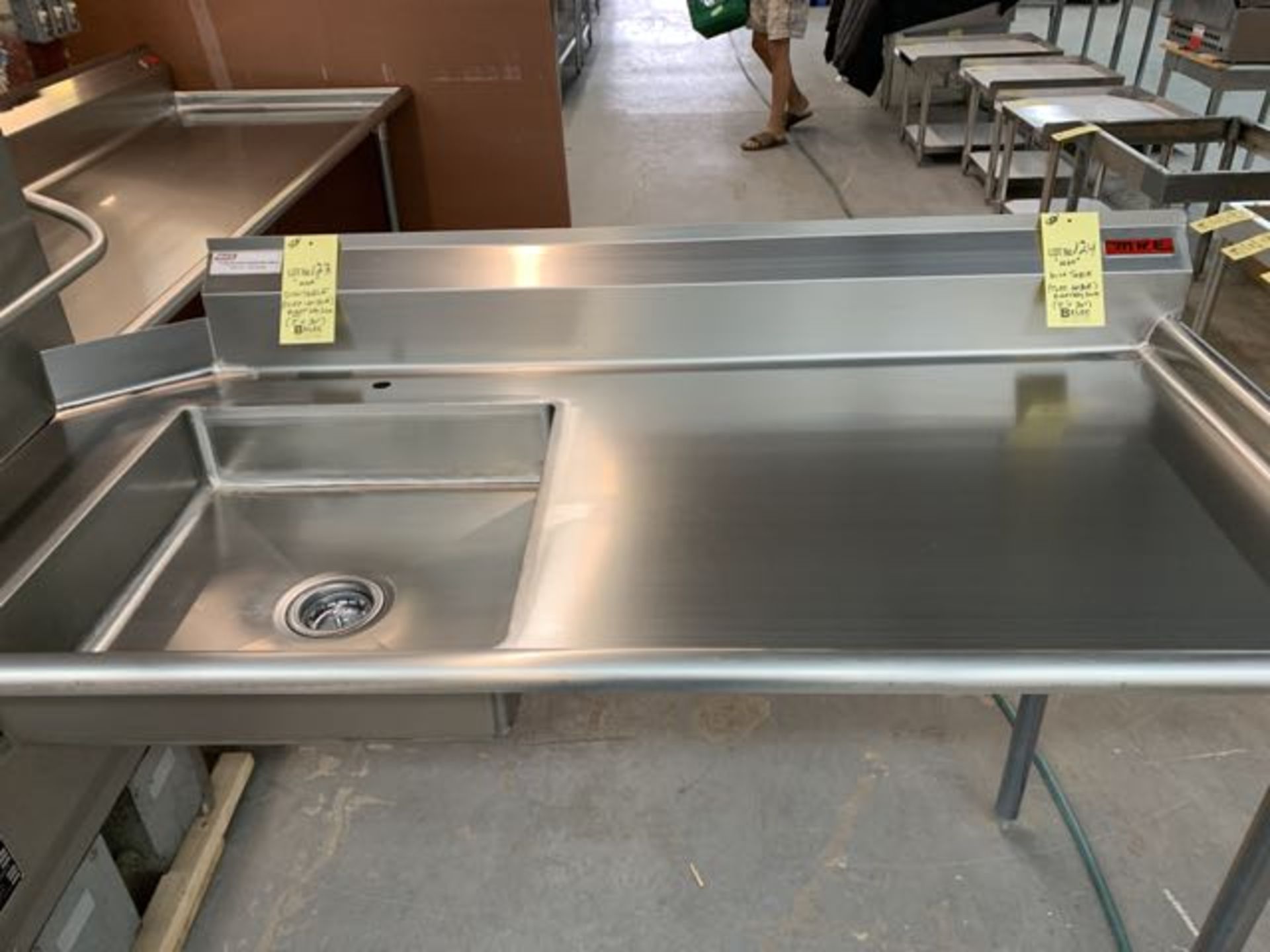 Table/ évier lavage MKE NEUVE # TLEC 6030 R - droite - Image 2 of 2