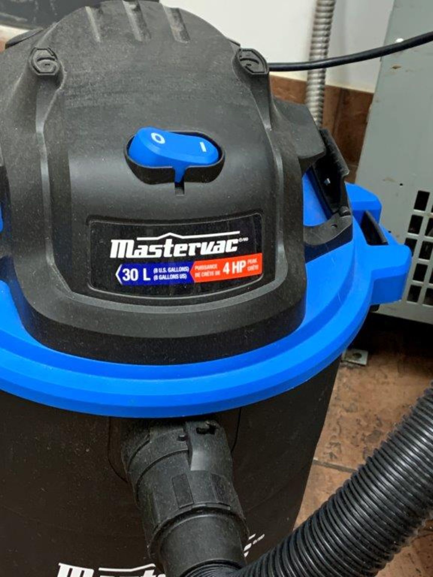 Aspirateur MASTER VAC 30 L - Image 2 of 3