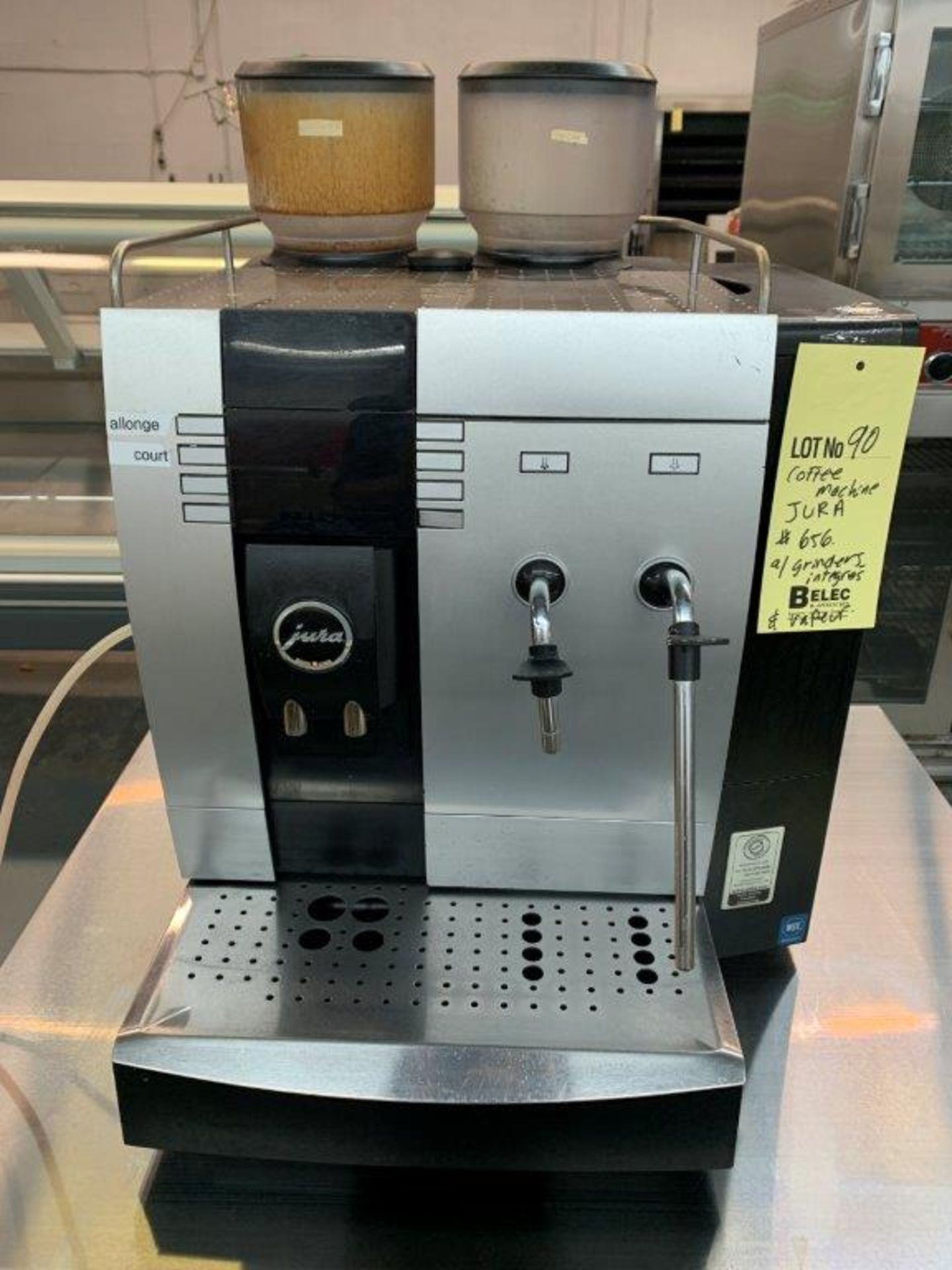Machine à café JURA # 656 a/ broyeurs integrés et vapeur NOTE TEL QUEL - imperfections