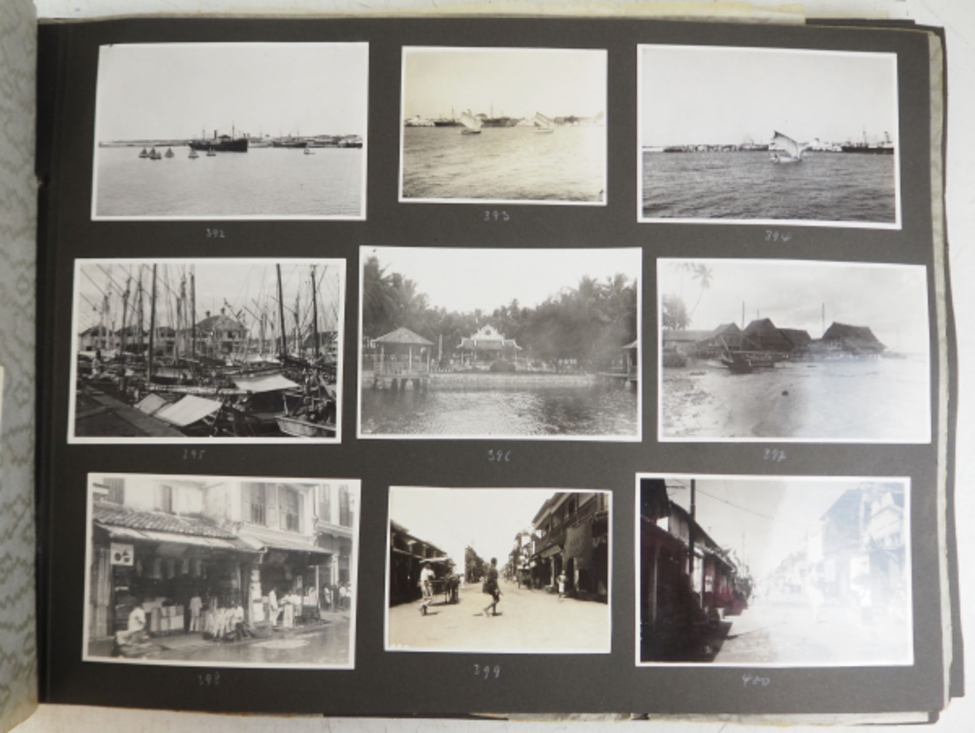 Fotoalbum - Mit Kreuzer "Emden" rund um die Erde 1928-29. - Bild 8 aus 9