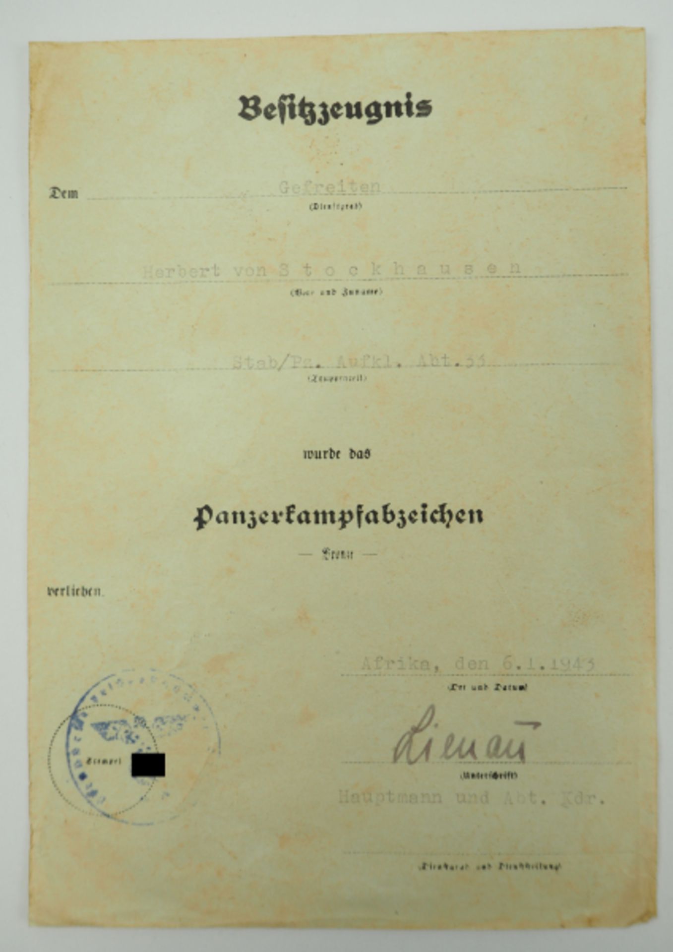 Panzerkampfabzeichen Urkunde für einen Gefreiten im Stab/ Pz. Aufkl. Abt. 33 - AFRIKA.<