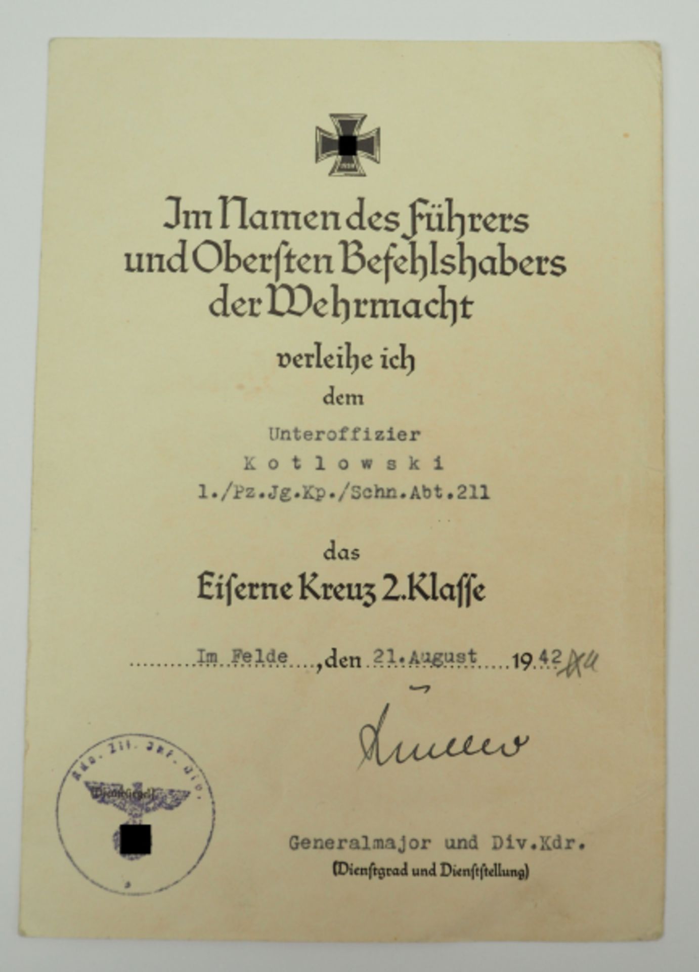 Eisernes Kreuz, 1939, 2. Klasse Urkunde für einen Unteroffizier der 1./ Pz.Jg.Kp./ Schn.Abt. 211 -