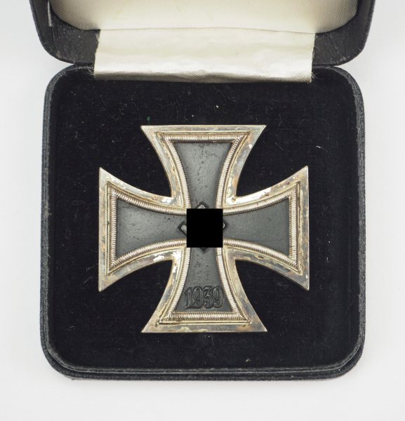 Eisernes Kreuz, 1939, 1. Klasse, im Etui. - Image 2 of 4