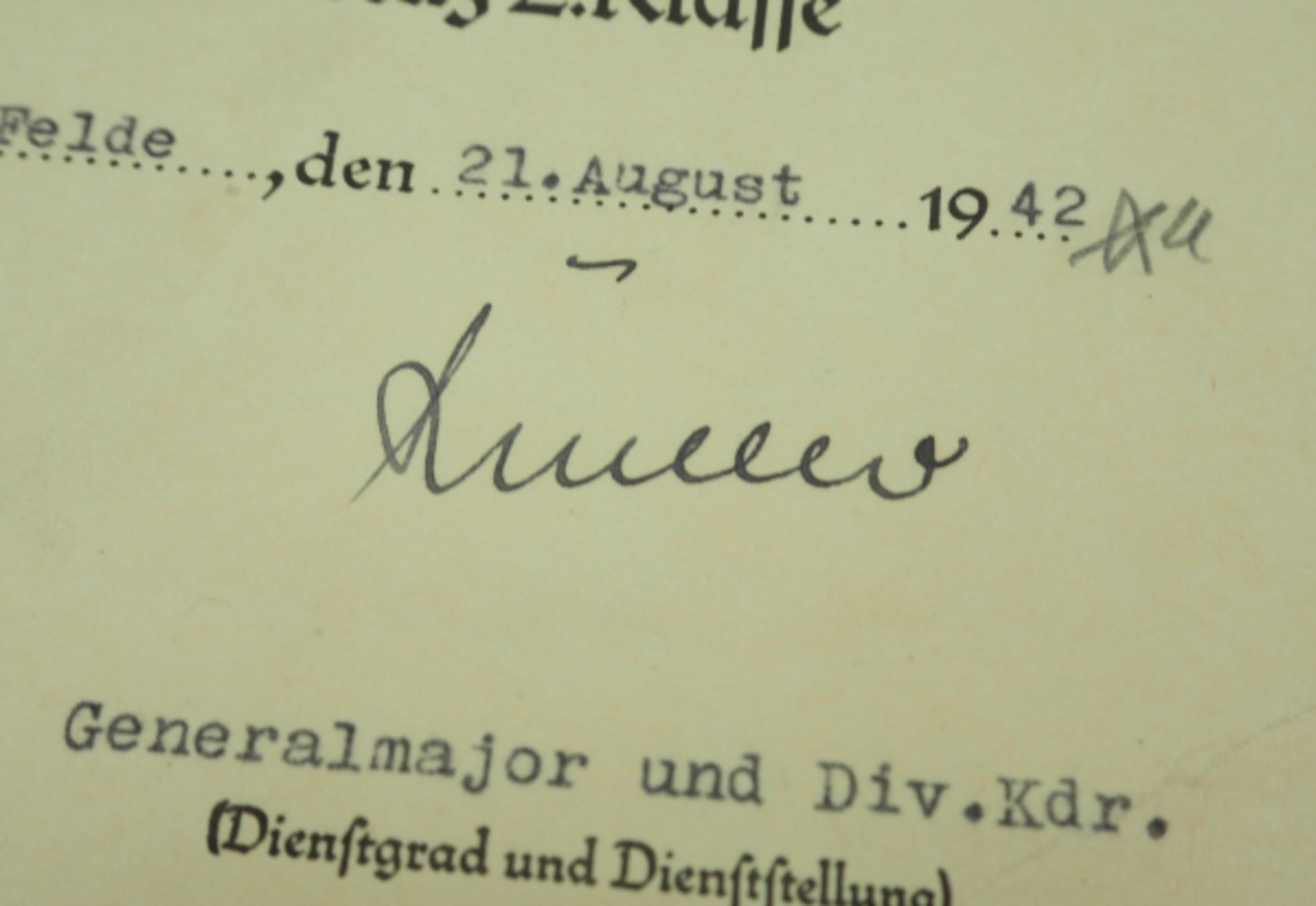 Eisernes Kreuz, 1939, 2. Klasse Urkunde für einen Unteroffizier der 1./ Pz.Jg.Kp./ Schn.Abt. 211 - - Image 2 of 2