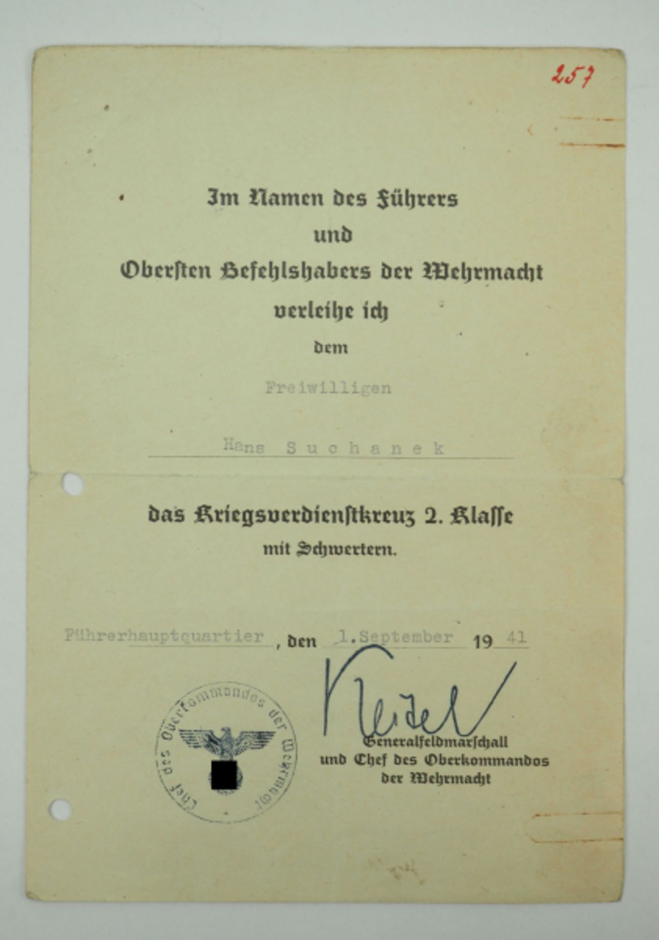 Kriegsverdienstkreuz, 2. Klasse mit Schwertern Urkunde für einen Freiwilligen - Wilhelm Keitel.