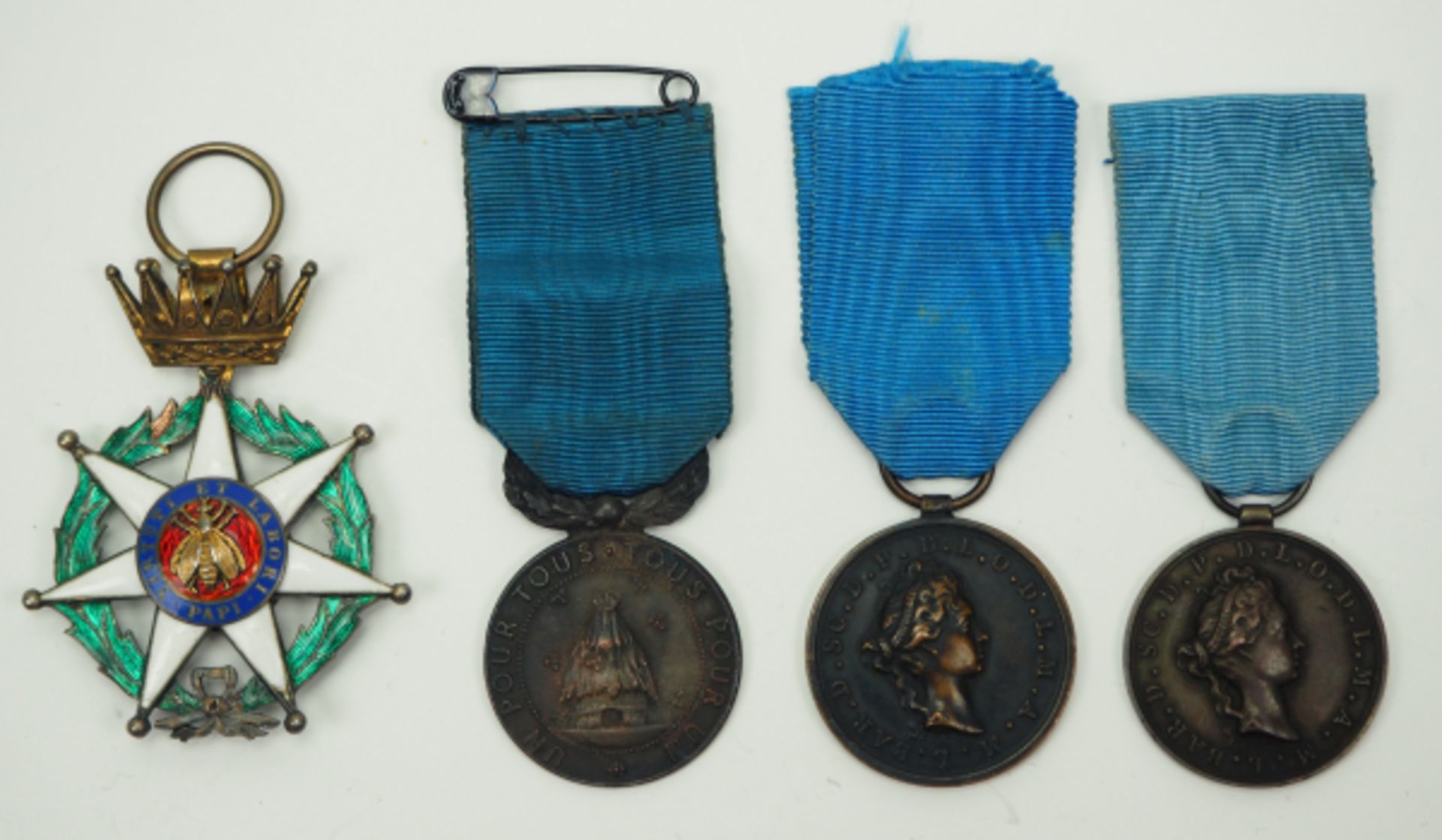 Frankreich: Orden der Biene - Sammlung.1.) Rittkreuz, 2.) Silber Medaille, 3./4.) Bronze Medaille, - Image 2 of 3