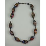 Murano Glas Halskette.Mehrfarbige ovale Perlen.Zustand: II