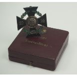 Reuss: Reuss: Kriegs-Verdienstkreuz 1914, im Etui.Silber, teilweise emailliert, die Lorbeerstege