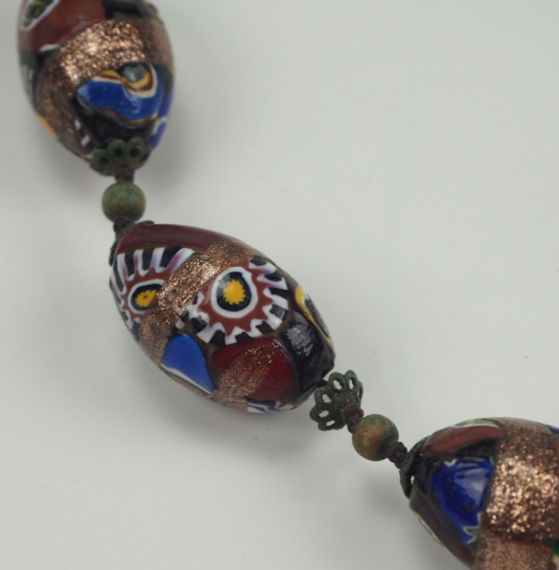 Murano Glas Halskette.Mehrfarbige ovale Perlen.Zustand: II - Bild 2 aus 2